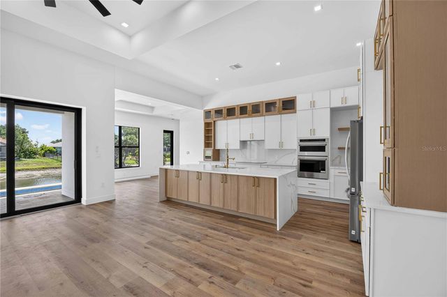 215 BUNKER ROAD, Rotonda West, FL 33947