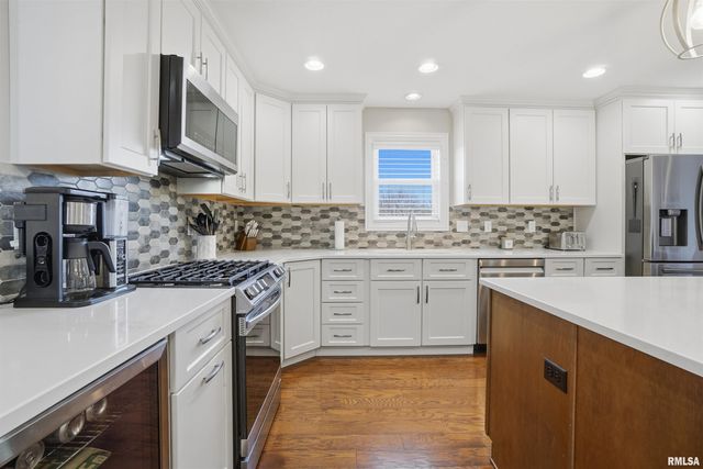 1332 N INDEPENDENCE Court, Germantown Hills, IL 61548