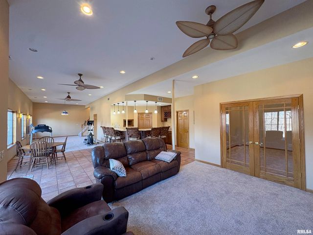 1332 N INDEPENDENCE Court, Germantown Hills, IL 61548