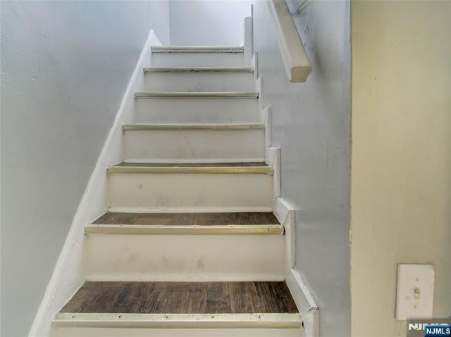 54 4th Street, Paterson, NJ 07522