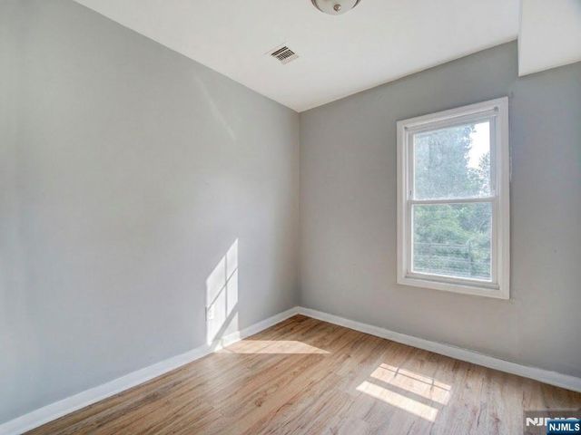 54 4th Street, Paterson, NJ 07522