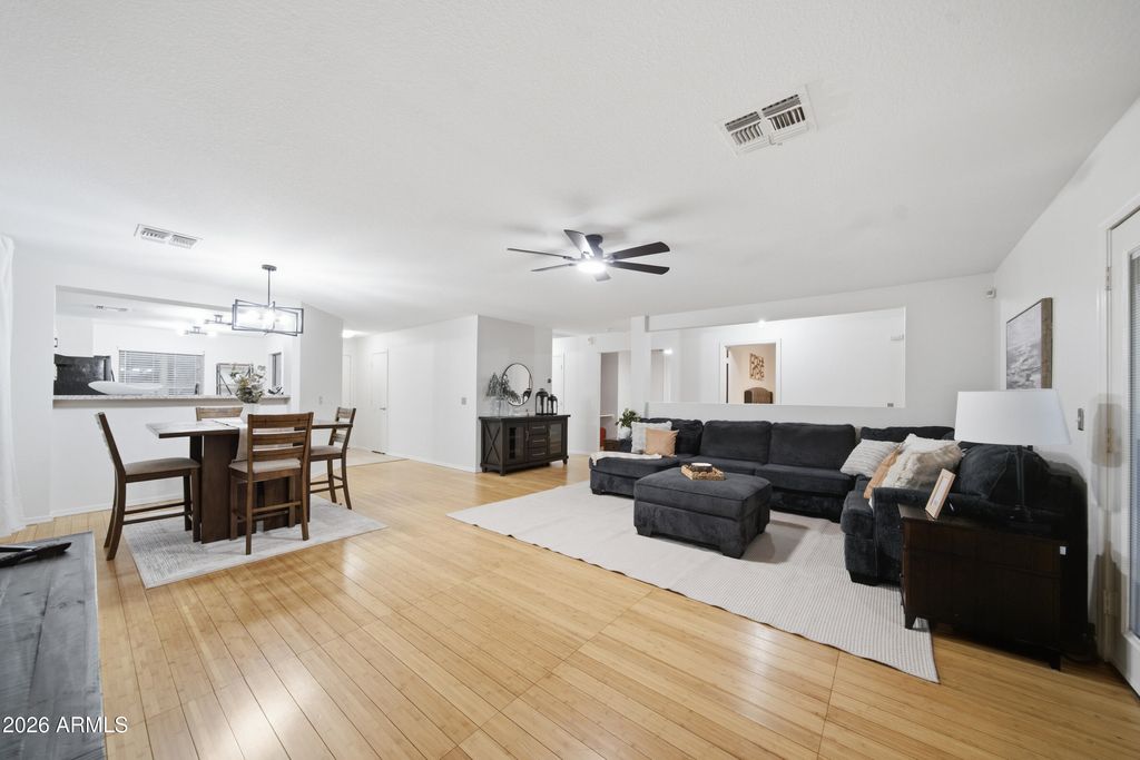 738 S COLONIAL Street, Gilbert, AZ 85296 — photo 2