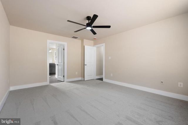 105 VICTORY LN., Hedgesville, WV 25427