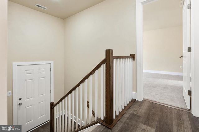 105 VICTORY LN., Hedgesville, WV 25427