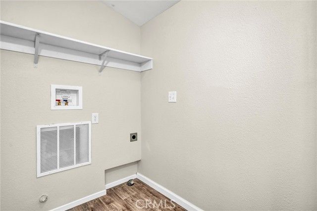 14981 Saroni Parkway, Clearlake, CA 95422