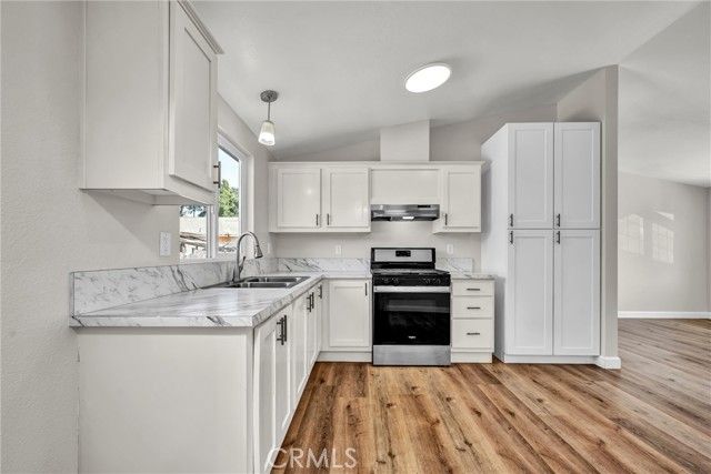 14981 Saroni Parkway, Clearlake, CA 95422