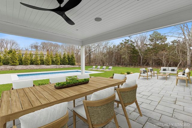 8 Sweetgrass Road, Westhampton, NY 11977