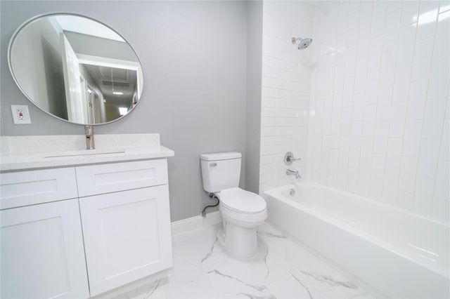 809 Wilcox Street, Mckinney, TX 75069