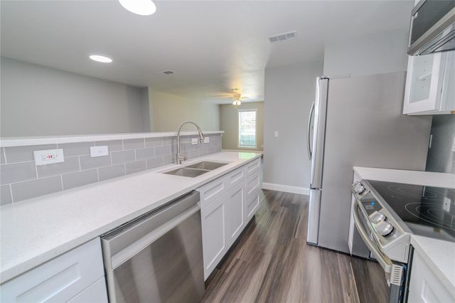 809 Wilcox Street, Mckinney, TX 75069