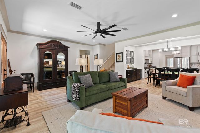 711 Deer Avenue, Daphne, AL 36526