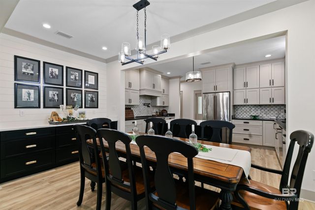 711 Deer Avenue, Daphne, AL 36526