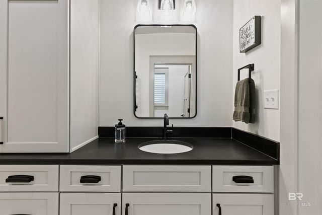 711 Deer Avenue, Daphne, AL 36526