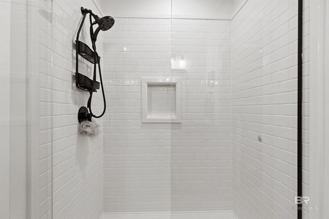 711 Deer Avenue, Daphne, AL 36526