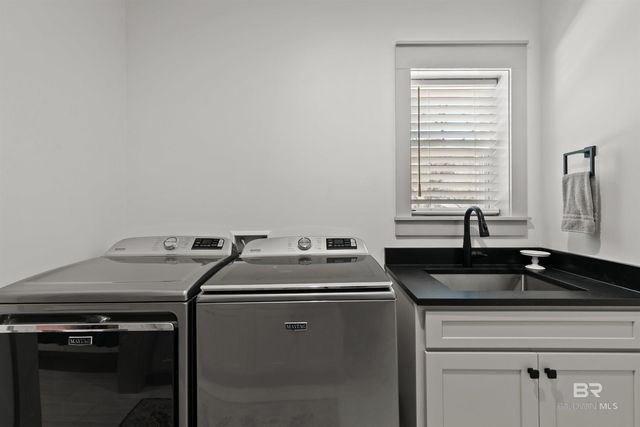 711 Deer Avenue, Daphne, AL 36526