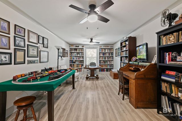 711 Deer Avenue, Daphne, AL 36526