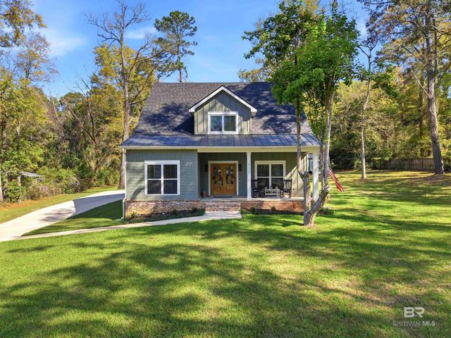711 Deer Avenue, Daphne, AL 36526