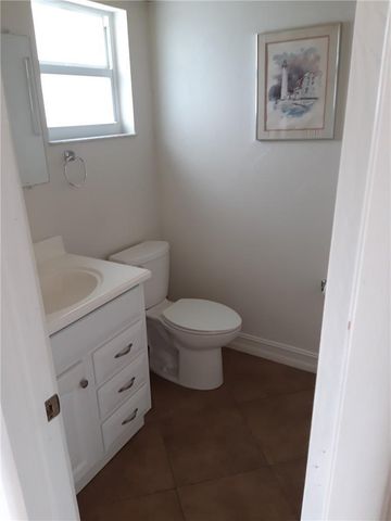1501 S Ocean Boulevard 218, Lauderdale By The Sea, FL 33062