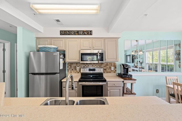 1215 N Middleton Drive NW Apt 2401, Calabash, NC 28467