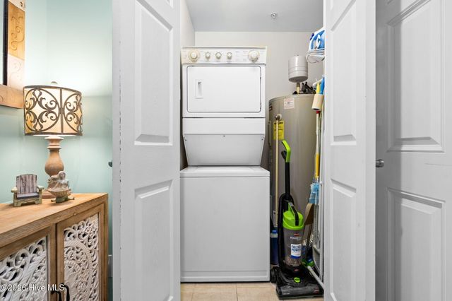 1215 N Middleton Drive NW Apt 2401, Calabash, NC 28467