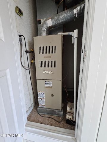 401 Fifth Street, Anthony, TX 79821