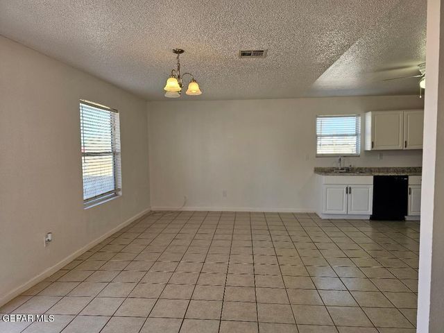 401 Fifth Street, Anthony, TX 79821