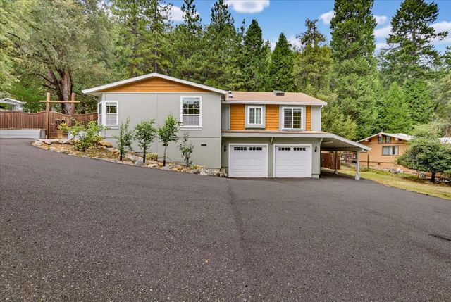 12366 Pawnee Trl, Nevada City, CA 95959