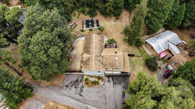 12366 Pawnee Trl, Nevada City, CA 95959