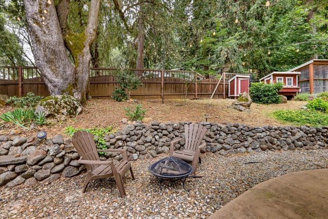 12366 Pawnee Trl, Nevada City, CA 95959
