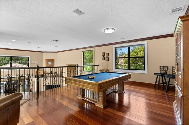 2982 E Lake Vista Cir, Davie, FL 33328