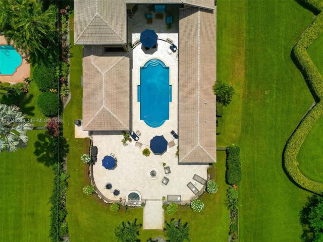 2982 E Lake Vista Cir, Davie, FL 33328