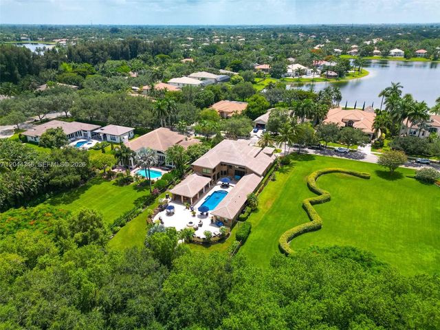 2982 E Lake Vista Cir, Davie, FL 33328