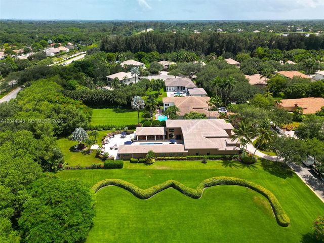 2982 E Lake Vista Cir, Davie, FL 33328