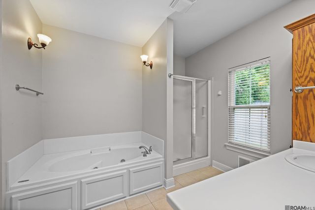 17203 Rue Village, Prairieville, LA 70769