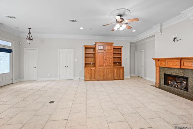 17203 Rue Village, Prairieville, LA 70769