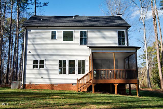 710 Still Run Lane, Graham, NC 27253