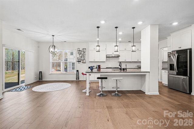 7116 Glenroe Drive, Huntersville, NC 28078