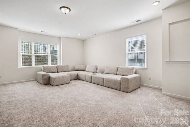 7116 Glenroe Drive, Huntersville, NC 28078