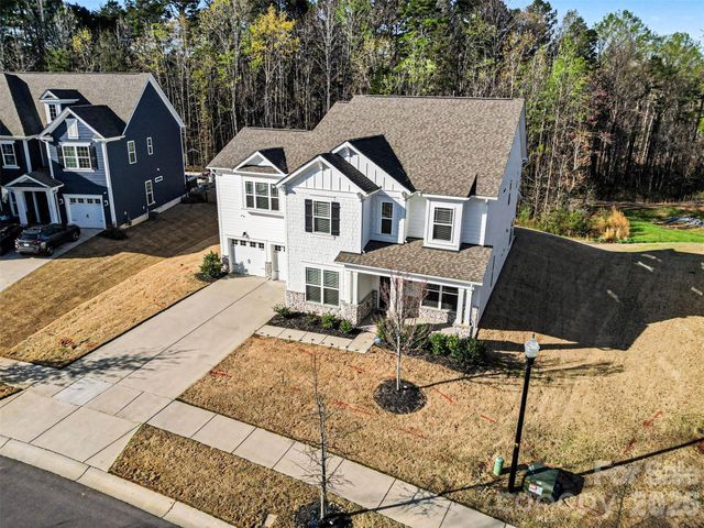 7116 Glenroe Drive, Huntersville, NC 28078