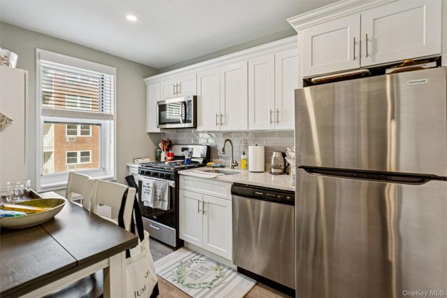 700 Shore Road 5U, Long Beach, NY 11561