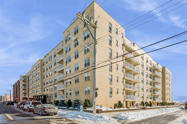 700 Shore Road 5U, Long Beach, NY 11561
