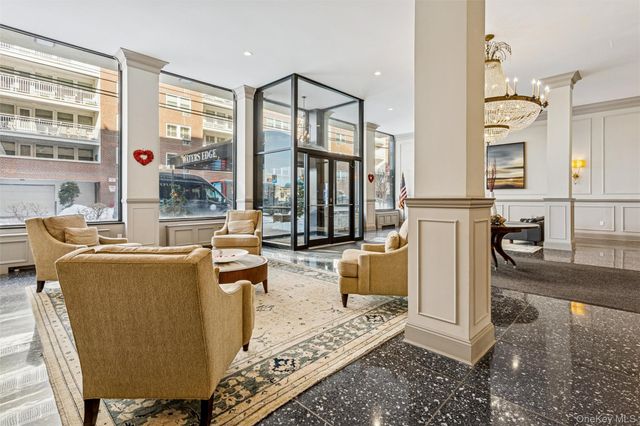 700 Shore Road 5U, Long Beach, NY 11561