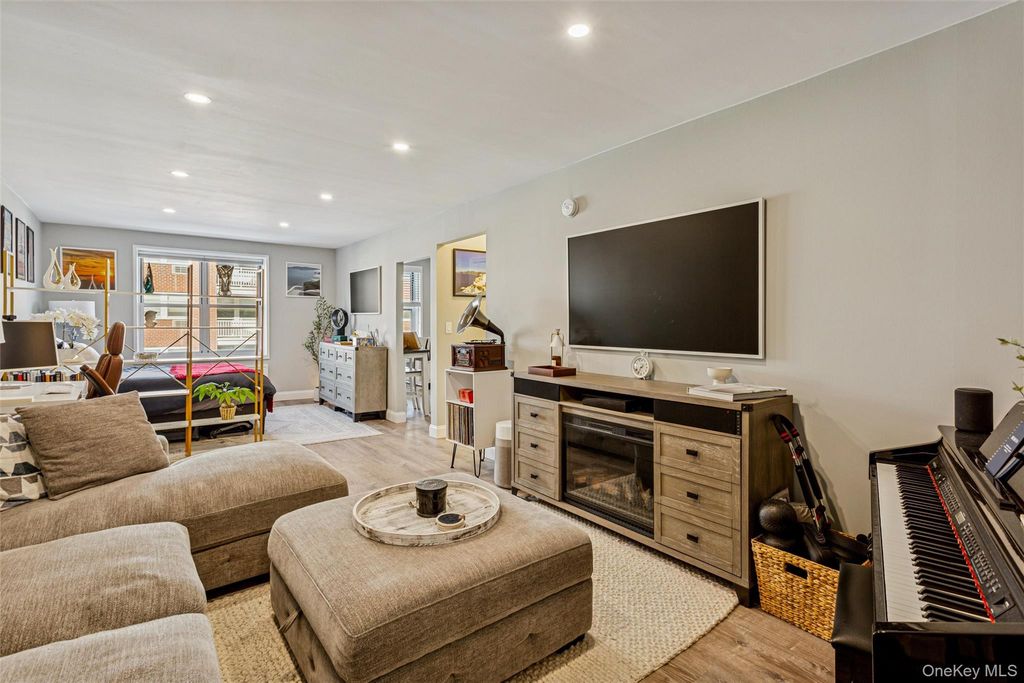 700 Shore Road 5U, Long Beach, NY 11561