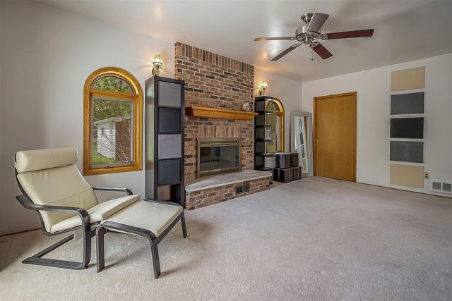 15614 Leader, Taylor, MI 48180