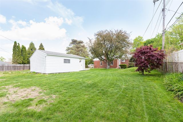 15614 Leader, Taylor, MI 48180