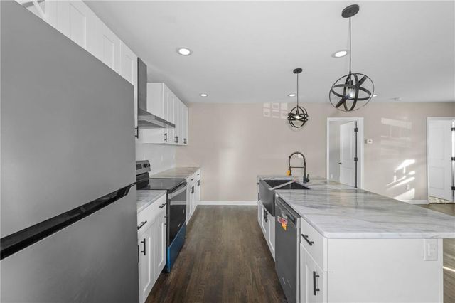 1901 Maywood NW Place, Atlanta, GA 30318