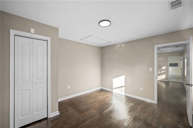 1901 Maywood NW Place, Atlanta, GA 30318