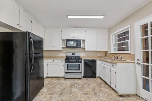 6115 E 4th Street, Tulsa, OK 74112