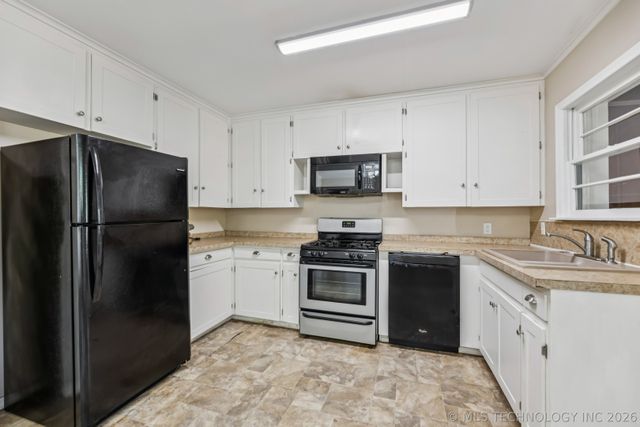 6115 E 4th Street, Tulsa, OK 74112