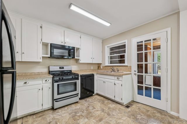 6115 E 4th Street, Tulsa, OK 74112