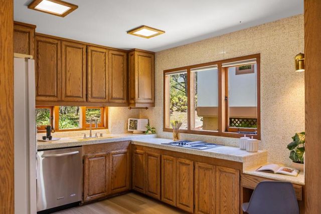 Corona Road, Carmel Highlands, CA 93923